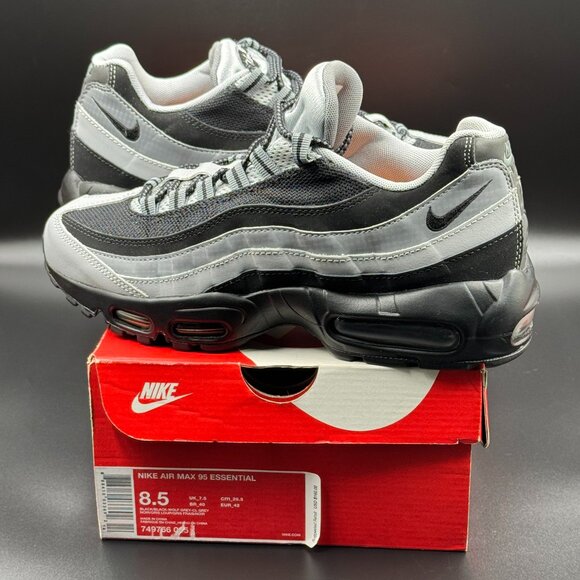Nike Air Max 95 OG Essential 'Wolf Grey' - Picture 1 of 12